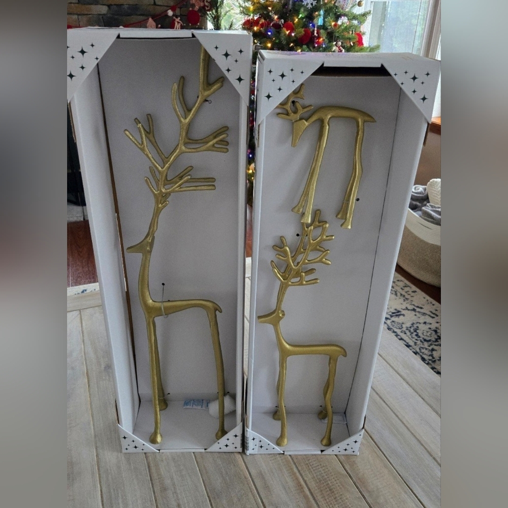 Set of 3 Merry Moments Sculpted Holiday Reindeer Gold